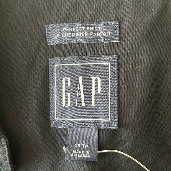GAP Women’s Perfect Shirt Long Sleeve Cotton Button Down True Black Size XS NWT - Picture 9 of 13